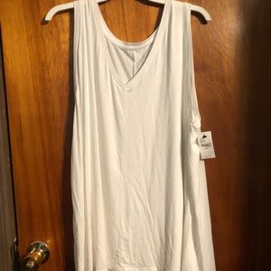 White v-neck tank top